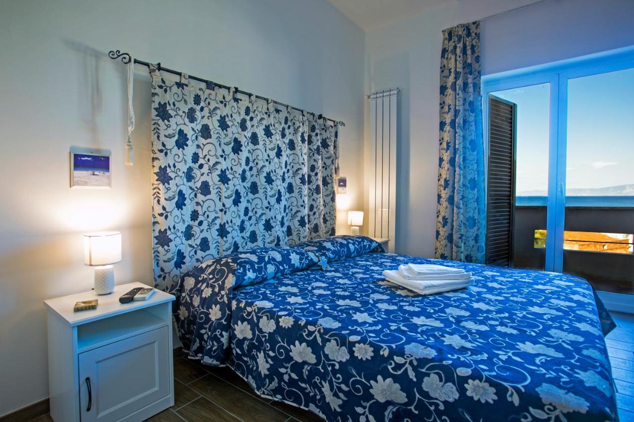B&B Al Blu Gaeta Eksteriør bilde